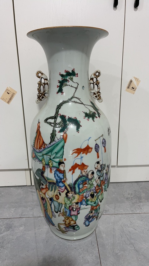 古玩陶瓷民國彩繪嬰戲圖大瓶真品鑒賞圖
