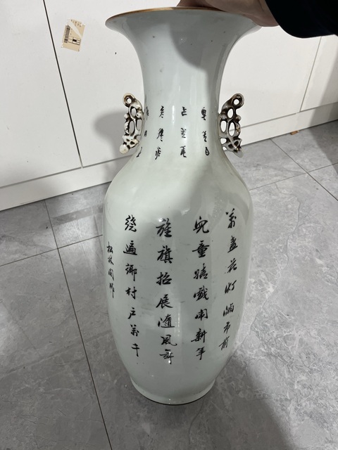古玩陶瓷民國彩繪嬰戲圖大瓶真品鑒賞圖