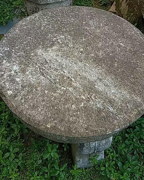 古玩雜項(xiàng)石桌真品鑒賞圖