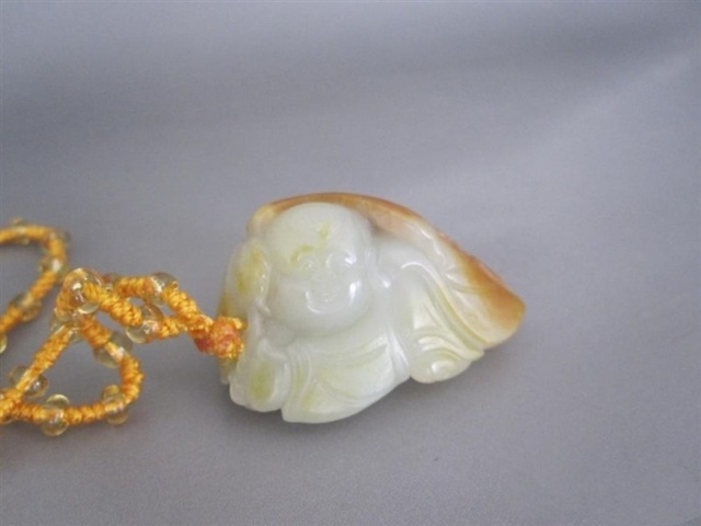 古玩玉器和田玉童子掛件拍賣,當前價格2288元