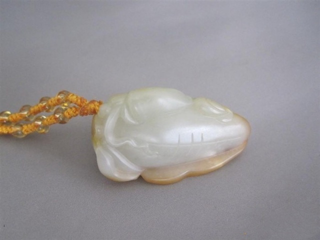 古玩玉器和田玉童子掛件拍賣,當前價格2288元