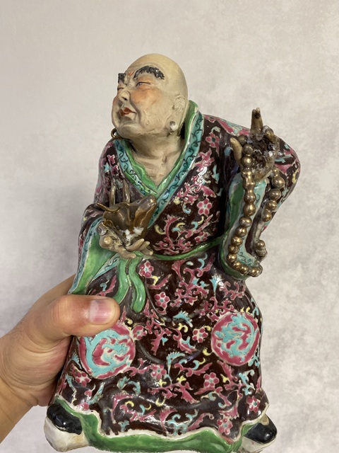 古玩陶瓷民國人物粉彩塑像真品鑒賞圖