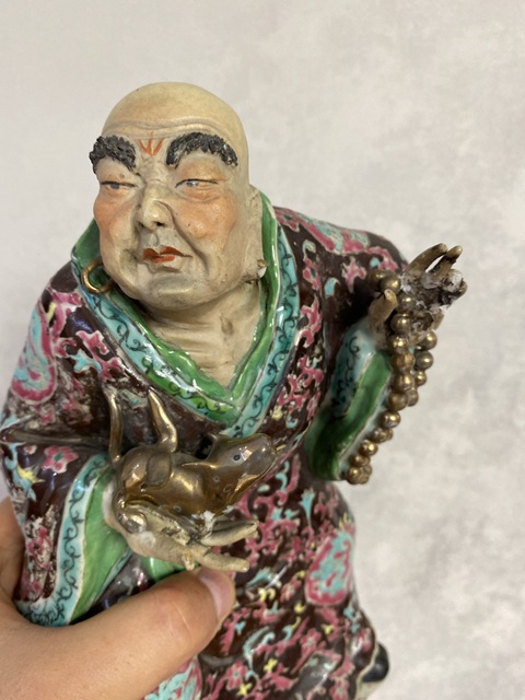 古玩陶瓷民國人物粉彩塑像真品鑒賞圖