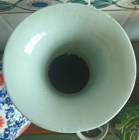 古玩陶瓷清晚期豆青博古花卉大瓶拍賣，當前價格1188元