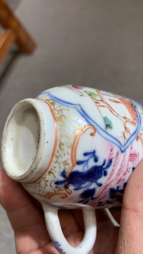 古玩陶瓷青花花卉粉彩人物把杯真品鑒賞圖