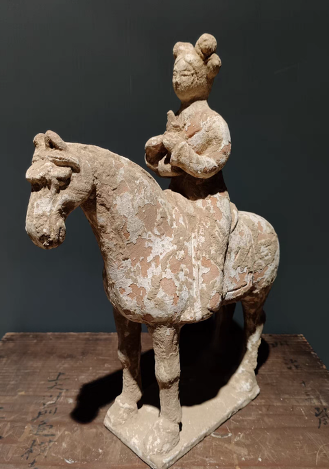 古玩陶瓷馬上人物陶俑真品鑒賞圖