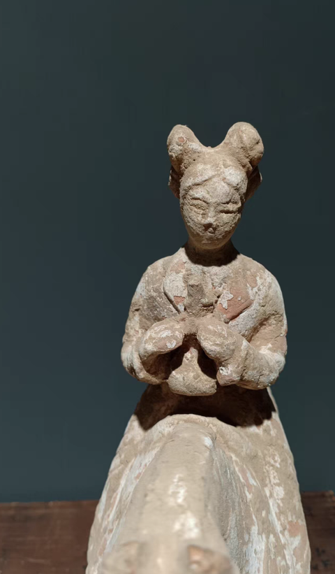 古玩陶瓷馬上人物陶俑真品鑒賞圖
