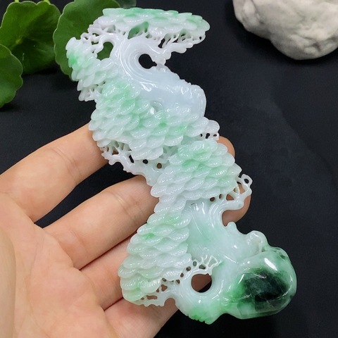 古玩玉器天然翡翠萬年松擺件(帶翡翠鑒定證書)拍賣,當前價格2800元