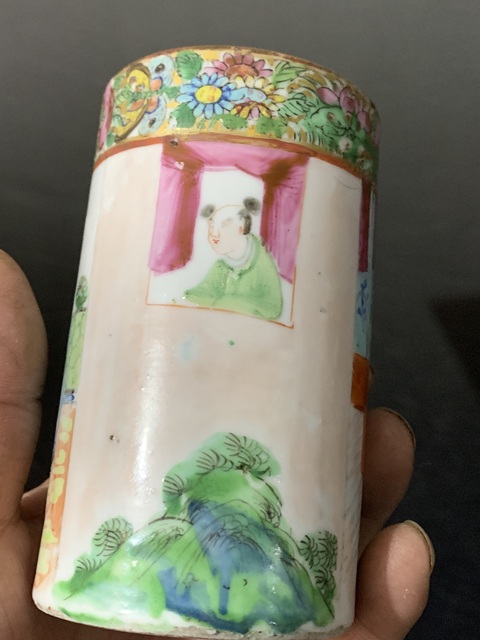 古玩陶瓷廣彩人物故事紋筆筒拍賣,當前價格2800元