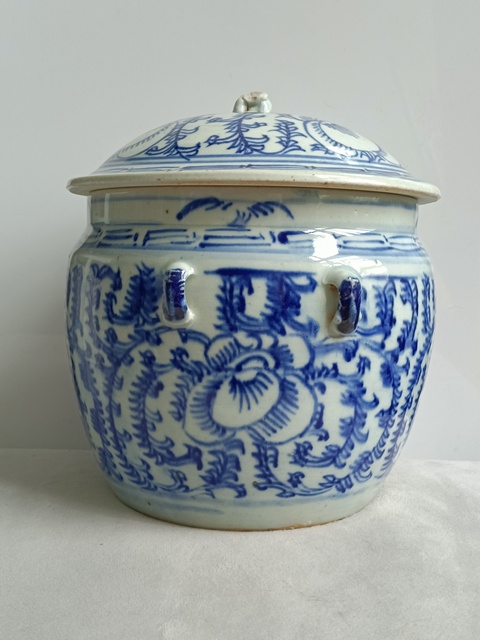古玩陶瓷青花纏枝花紋四系粥罐真品鑒賞圖