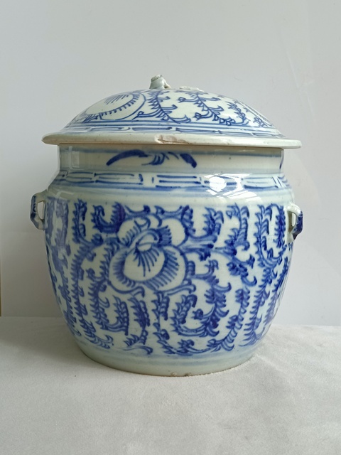 古玩陶瓷青花纏枝花紋四系粥罐真品鑒賞圖