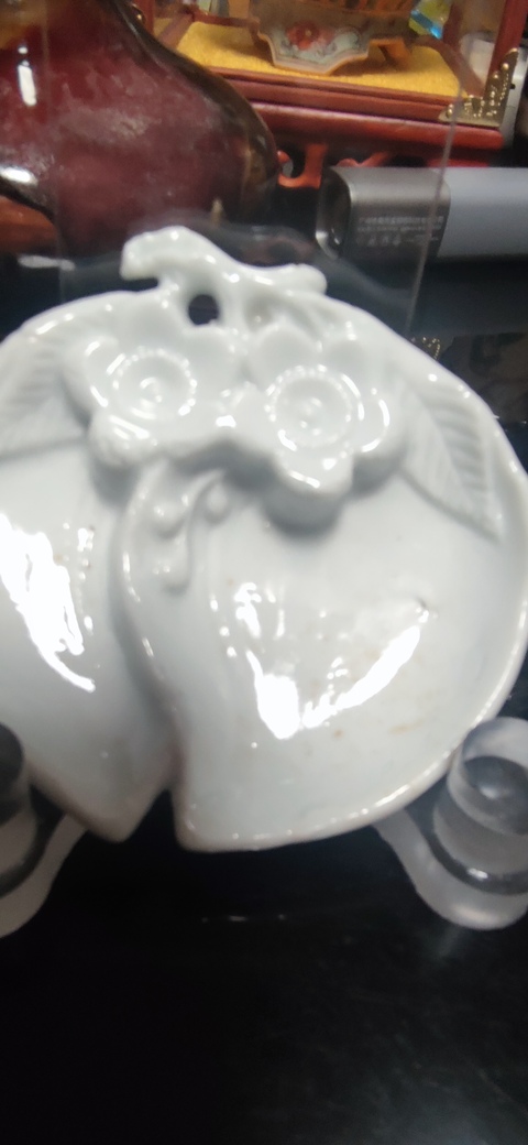 古玩陶瓷德化窯筆舔真品鑒賞圖