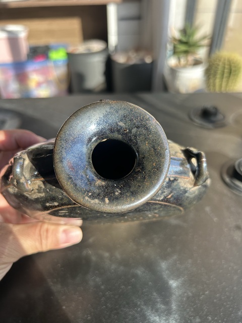 古玩陶瓷金元耀州黑釉樹葉紋穿戴扁壺（馬背上的壺）拍賣，當前價格1152元