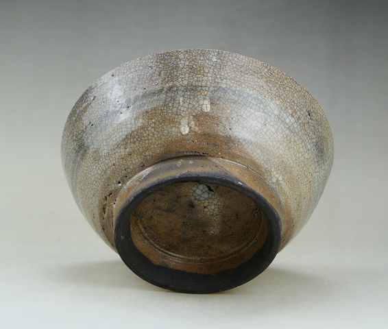 古玩陶瓷哥釉碗真品鑒賞圖