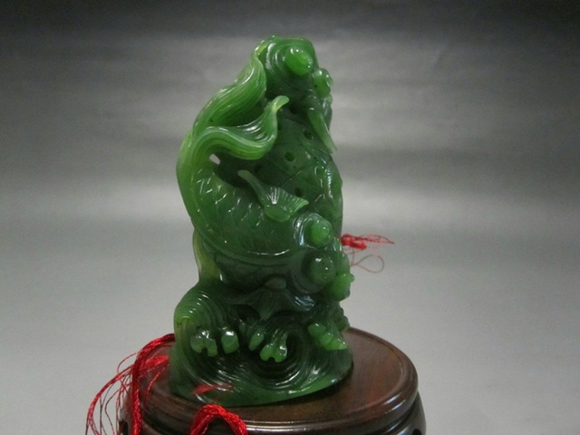 古玩玉器和田碧玉年年有余擺件拍賣(mài),當(dāng)前價(jià)格2688元