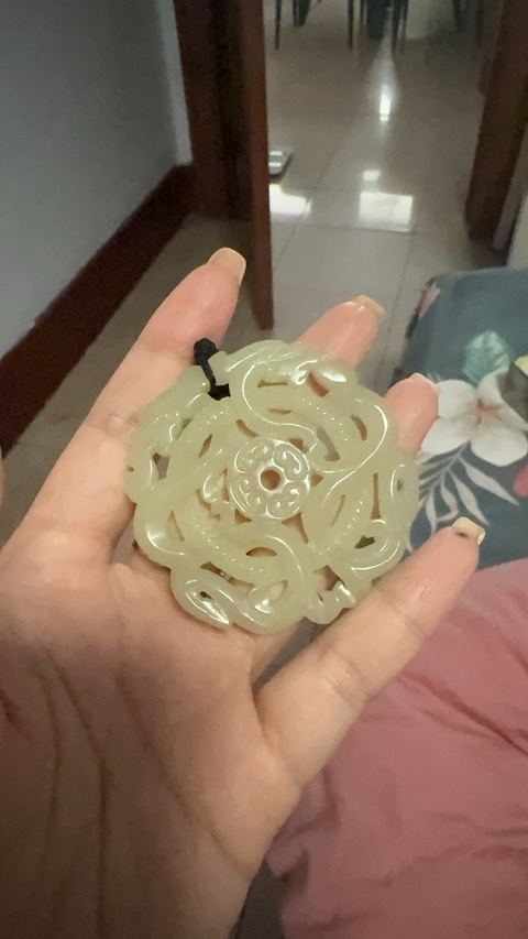 古玩玉器出闊璧真品鑒賞圖