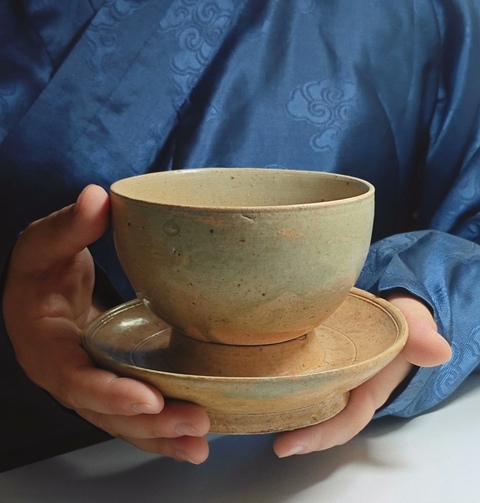 古玩陶瓷青釉杯和托真品鑒賞圖