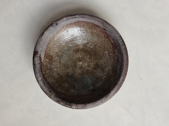 古玩陶瓷宣州窯醬釉燈盞拍賣，當前價格0元