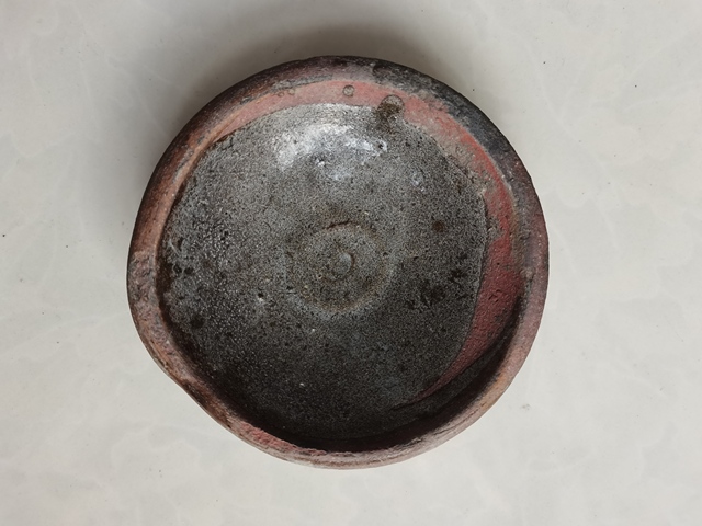 古玩陶瓷宣州窯醬釉燈盞拍賣，當前價格0元