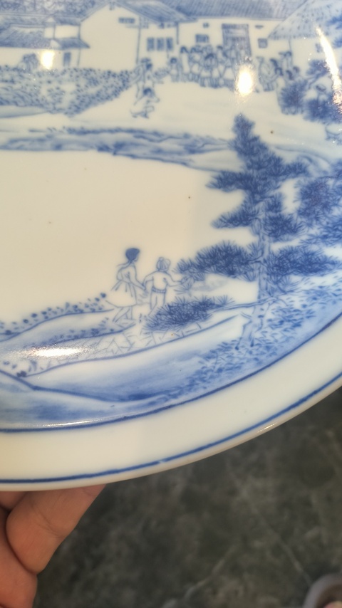 古玩陶瓷青花山水紋大盤真品鑒賞圖