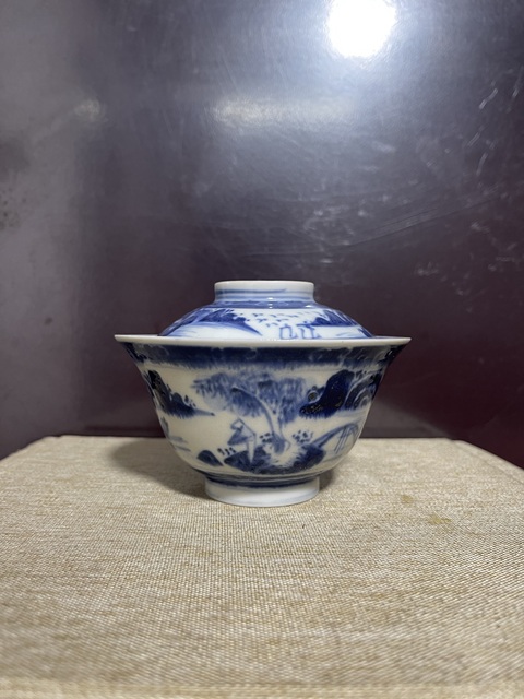 古玩陶瓷清.青花山水蓋碗拍賣，當(dāng)前價格2680元