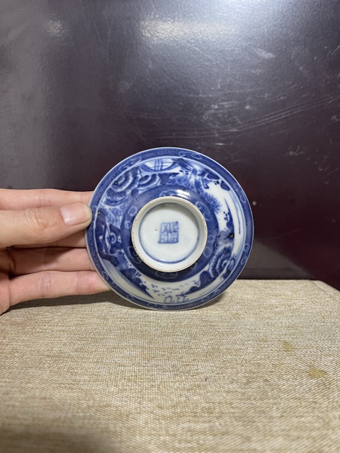 古玩陶瓷清.青花山水蓋碗拍賣，當(dāng)前價格2680元