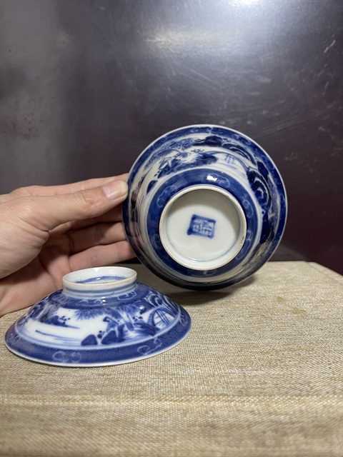 古玩陶瓷清.青花山水蓋碗拍賣，當(dāng)前價格2680元