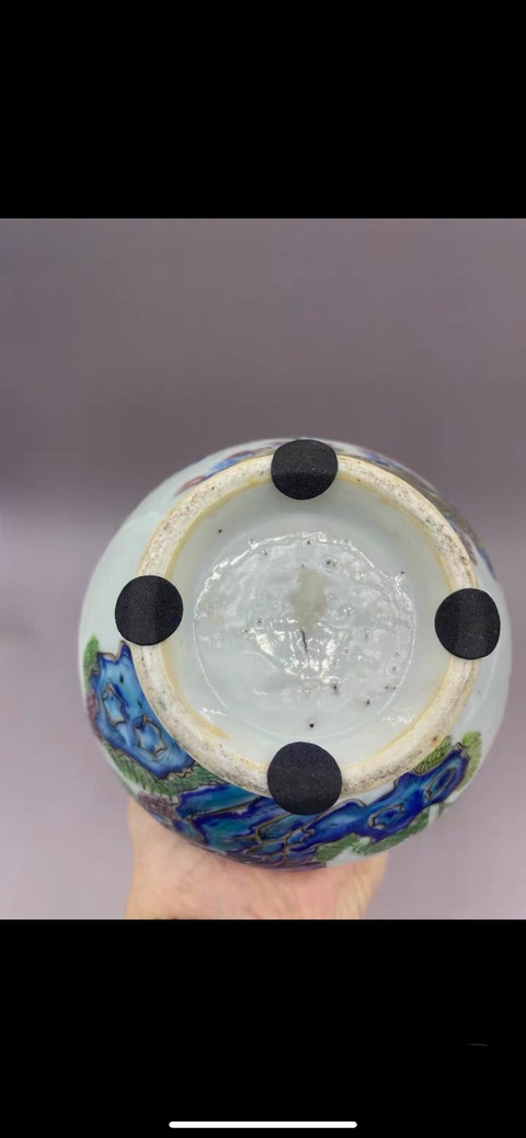 古玩陶瓷清中晚期 青花釉里紅描金加彩人物故事蒜頭瓶拍賣，當前價格27777元