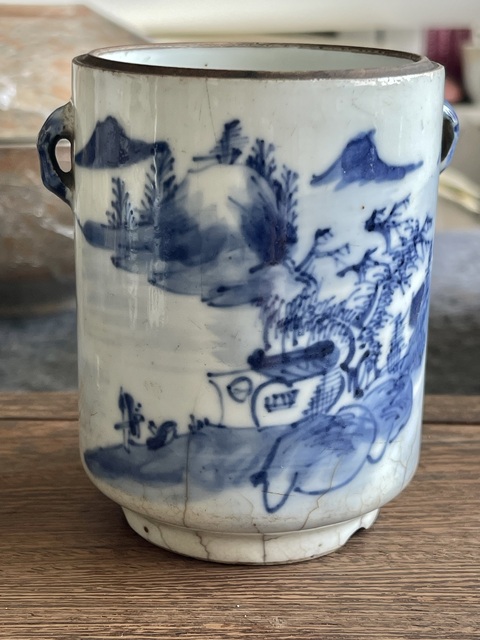 晚清青花山水紋燉盅拍賣，當(dāng)前價格150元