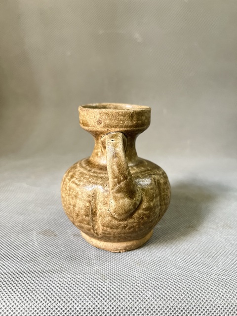 古玩陶瓷北宋~越窯青瓷瓜棱執壺拍賣，當前價格3580元