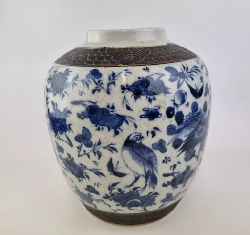 古玩陶瓷清晚期 青花花鳥紋罐真品鑒賞圖