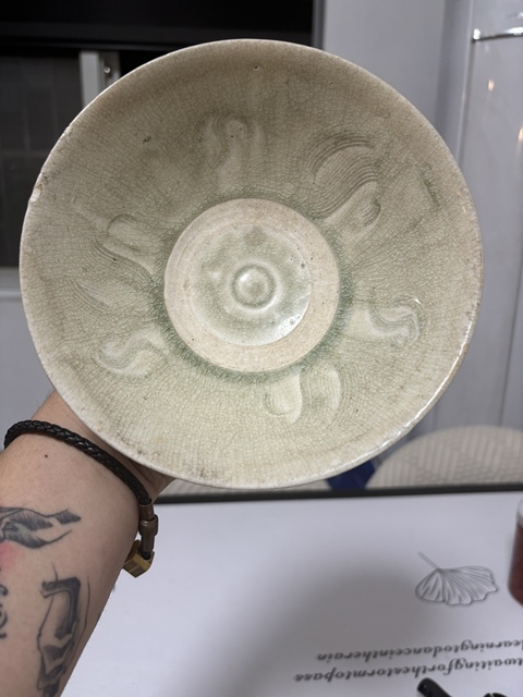 古玩陶瓷宋元·刻花大碗真品鑒賞圖