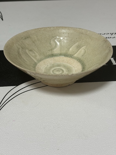 古玩陶瓷宋元·刻花大碗真品鑒賞圖