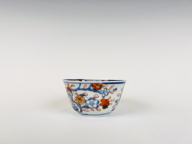 古玩陶瓷清康熙·青花礬紅描花卉紋馬蹄杯真品鑒賞圖