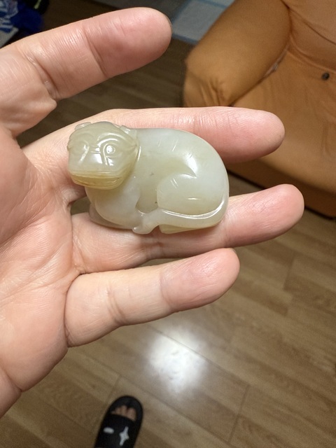 古玩玉器和田玉獸真品鑒賞圖