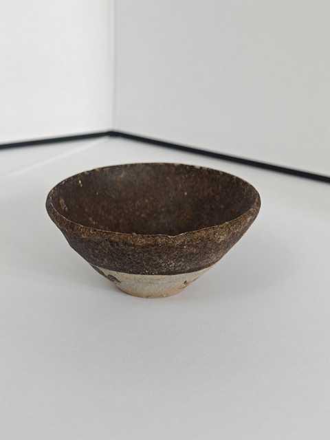 古玩陶瓷贛州窯褐釉茶盞真品鑒賞圖