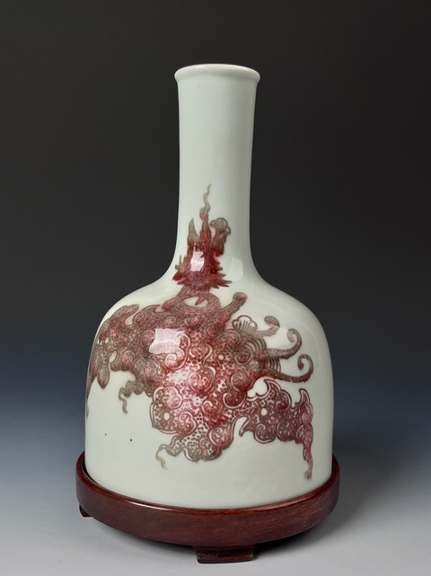 古玩陶瓷釉里紅搖鈴尊真品鑒賞圖