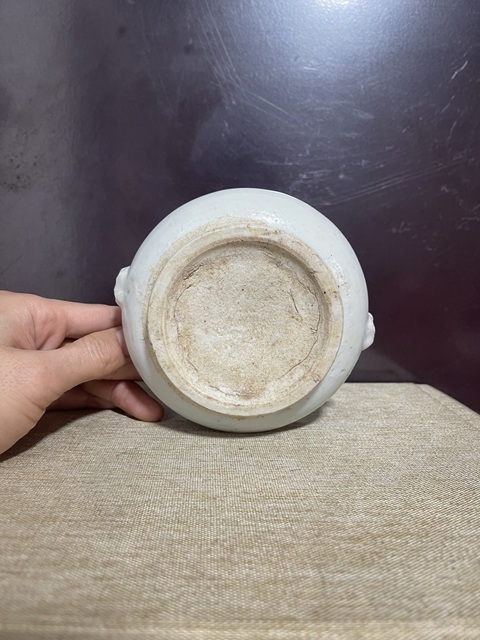 古玩陶瓷德化白瓷獅耳爐真品鑒賞圖