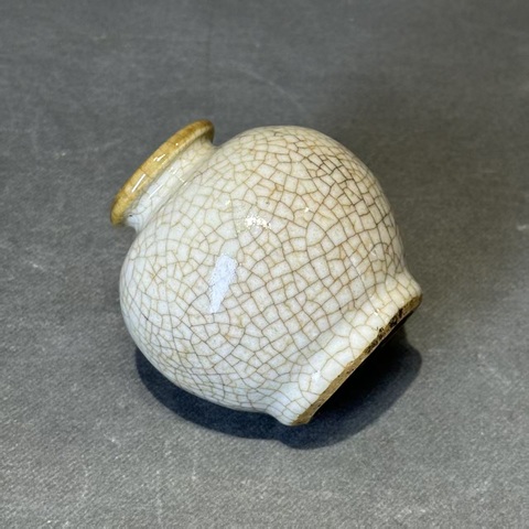 古玩陶瓷哥釉石榴罐真品鑒賞圖