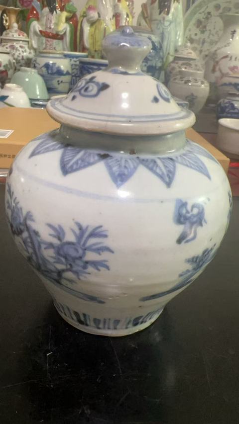 古玩陶瓷青花蓋罐真品鑒賞圖