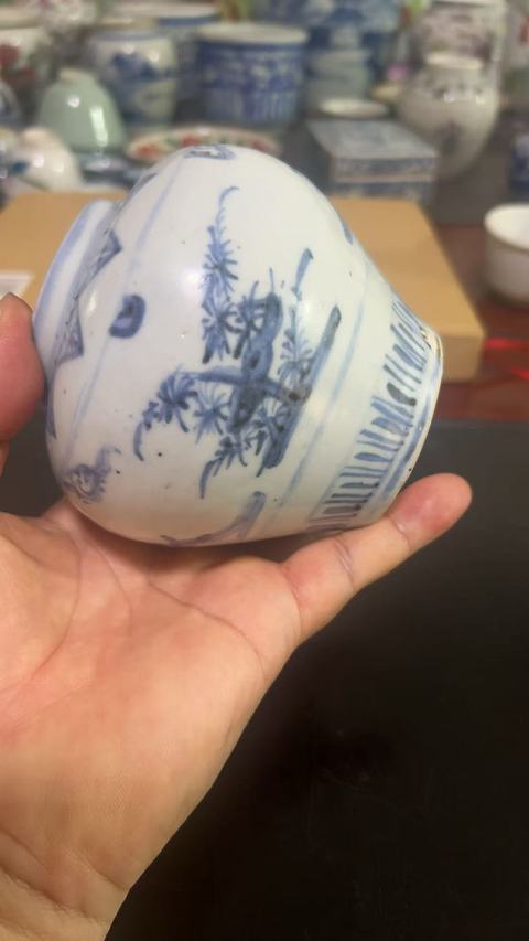 古玩陶瓷青花蓋罐真品鑒賞圖
