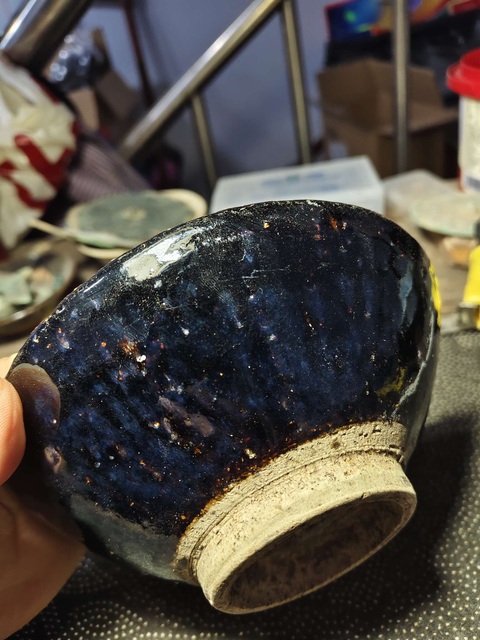 古玩陶瓷磁州窯系黑釉碗真品鑒賞圖