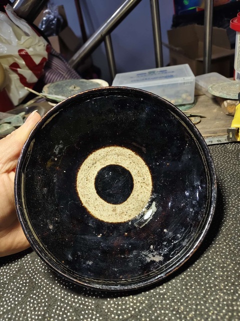 古玩陶瓷磁州窯系黑釉碗真品鑒賞圖