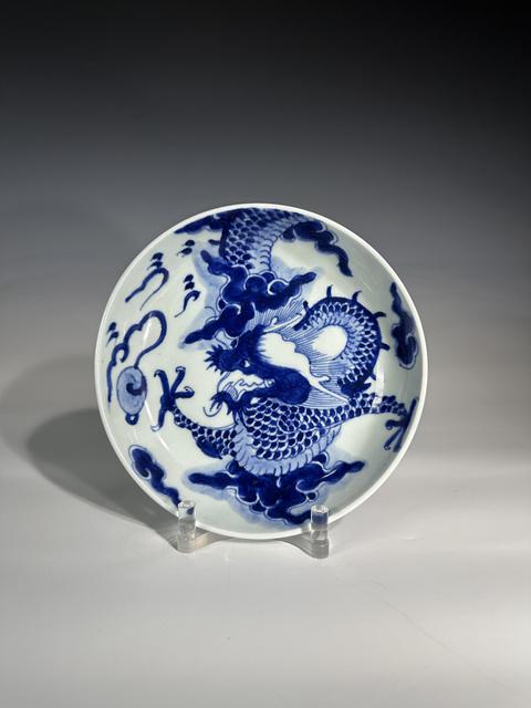 古玩陶瓷盤真品鑒賞圖