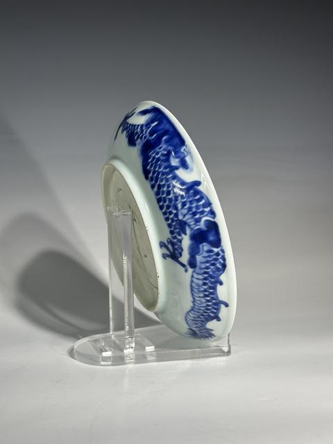 古玩陶瓷盤真品鑒賞圖