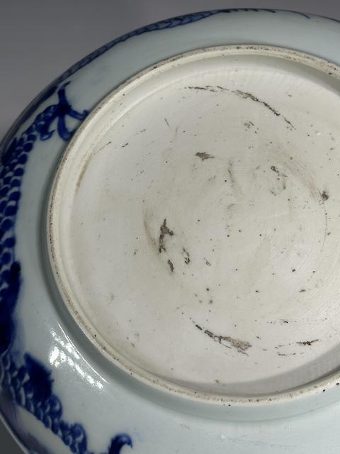 古玩陶瓷盤真品鑒賞圖