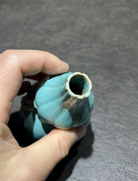 古玩陶瓷綠釉綬帶葫蘆瓶真品鑒賞圖