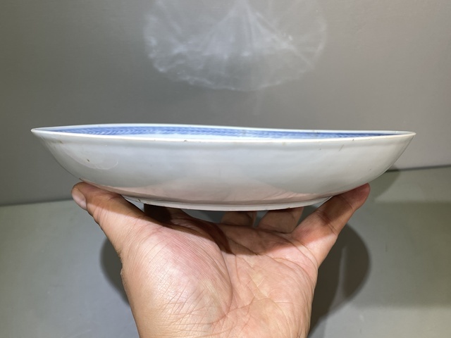古玩陶瓷清康熙·青花加彩荷花圖盤真品鑒賞圖