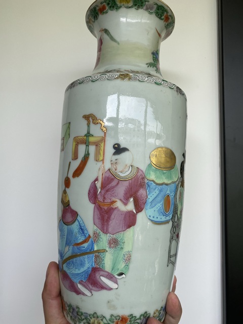古玩陶瓷廣彩人物瓶真品鑒賞圖