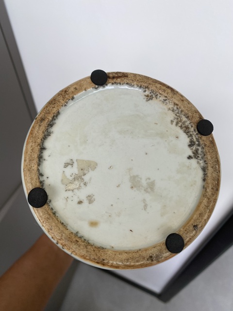 古玩陶瓷廣彩人物瓶真品鑒賞圖
